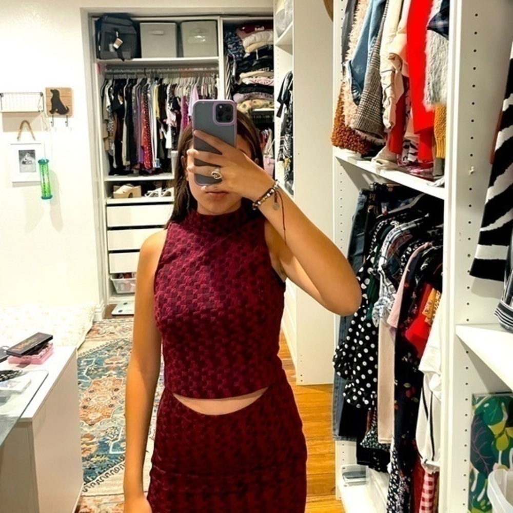 Two piece sweater midi skirt set​ - Picture 2 of 7